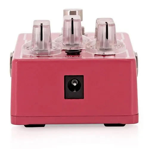 Belcat DST-601 Distortion Гитарная педаль эффектов.