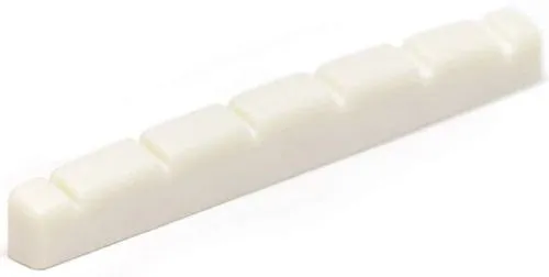 GraphTech PQ-5042-00 TUSQ Strat Верхний порожек для электрогитары.